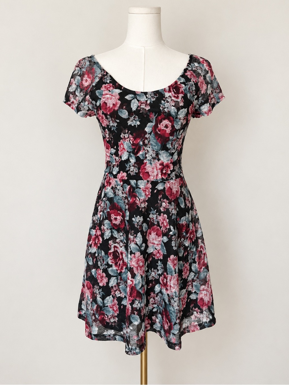 Vintage Wet Seal 90s Y2K Floral Mesh Skater Dress Black Roses S